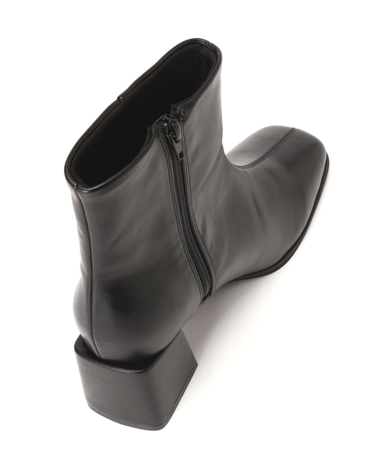 オーバーヒールブーツ