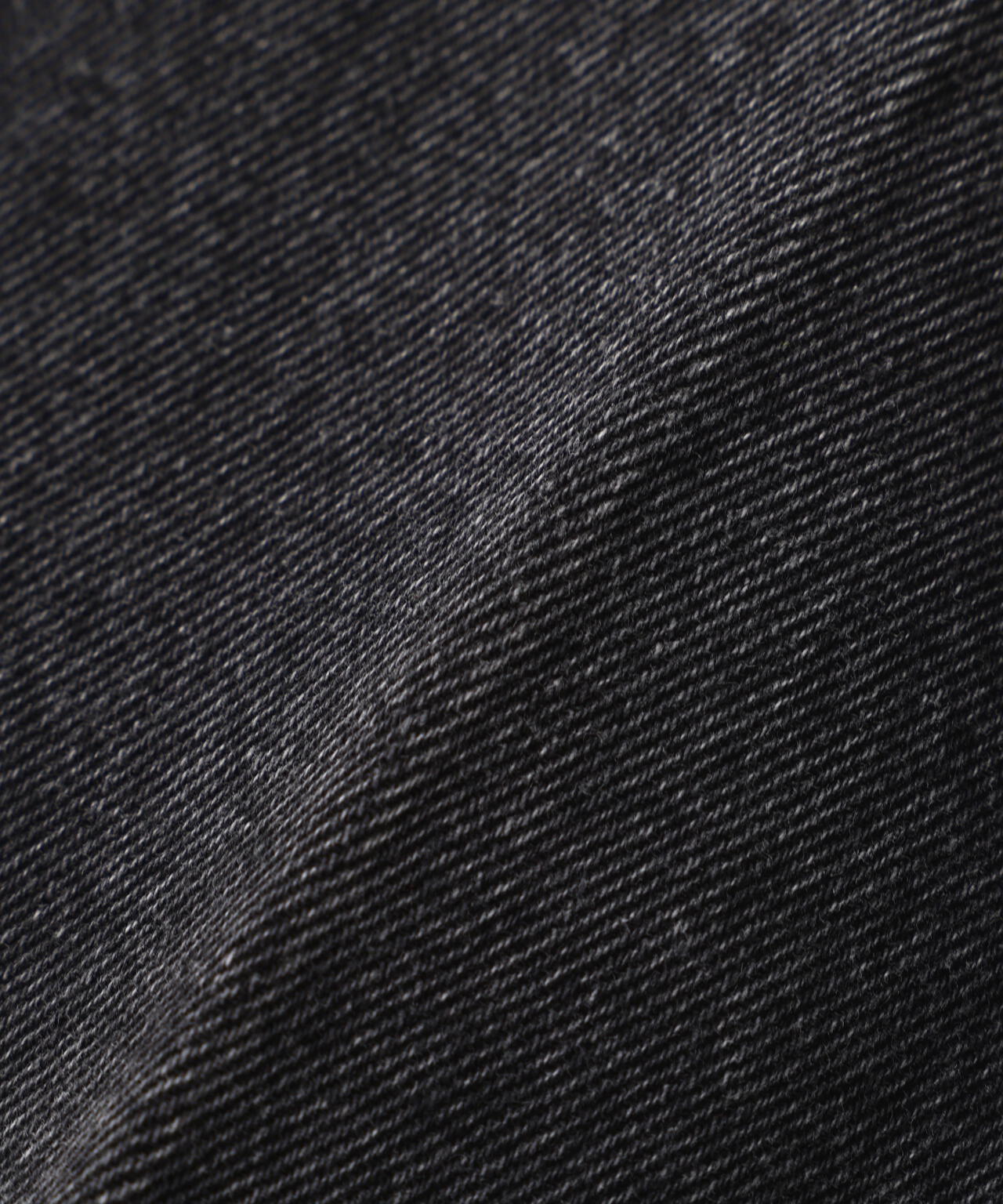 センタープレススリムストレートデニムパンツ