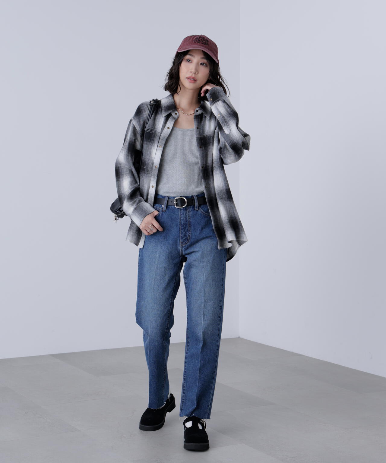 フリーズマート（Free’s Mart）/センタープレススリムストレートデニムパンツ センタープレススリムストレートデニムパンツ | FREE'S MART（フリーズ