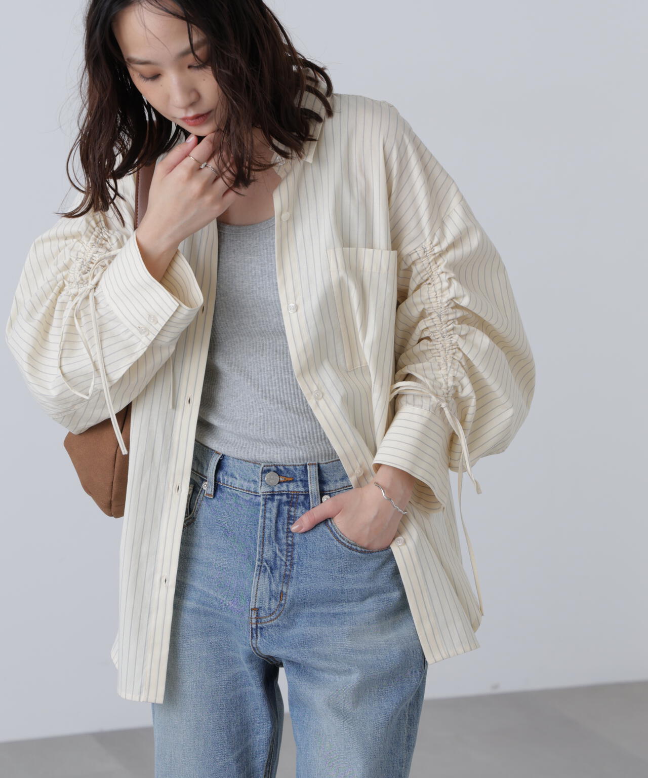 袖シャーリングオーバーシャツ