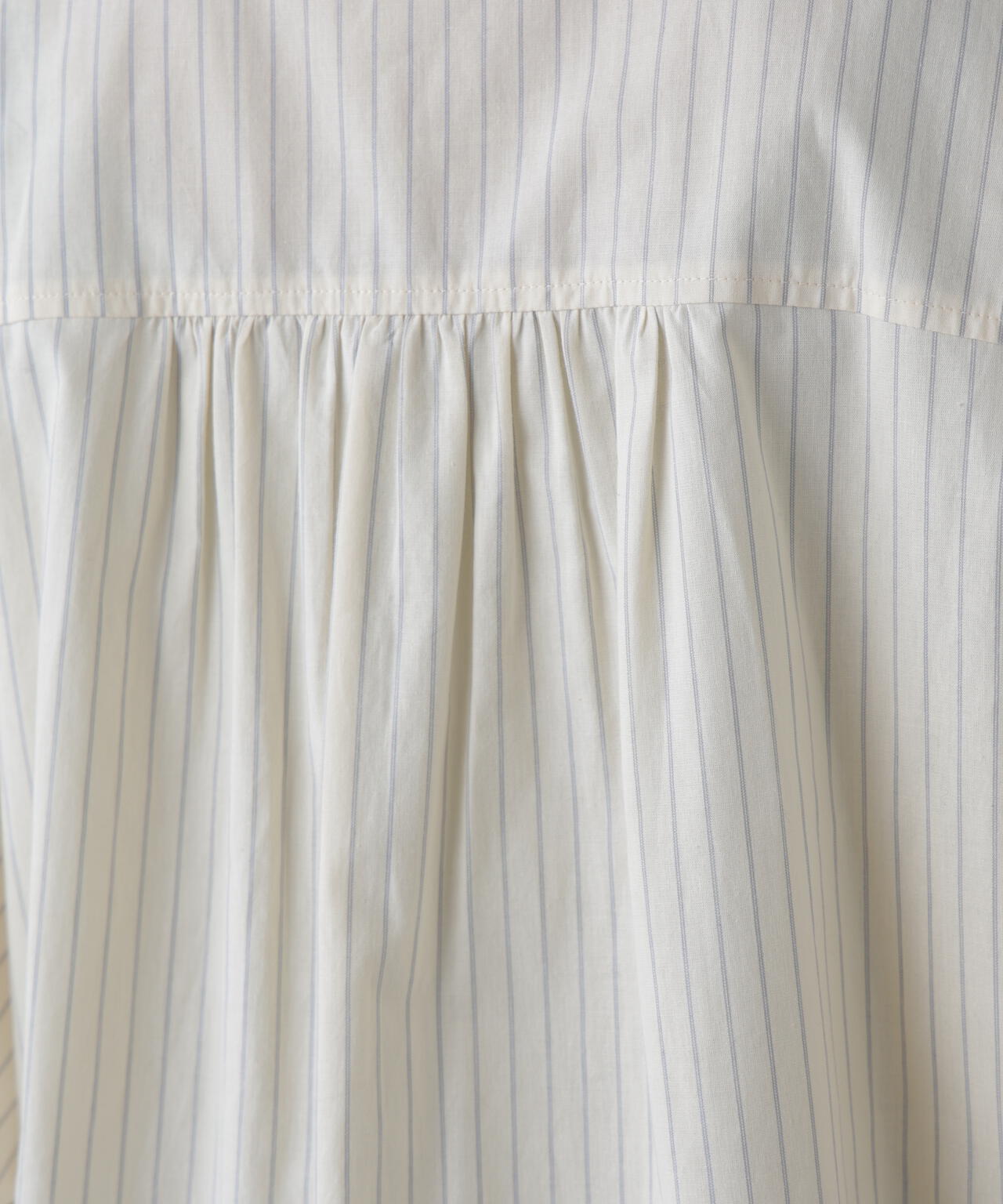 袖シャーリングオーバーシャツ