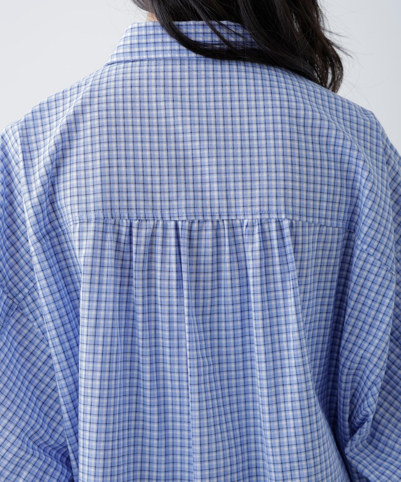 袖シャーリングオーバーシャツ