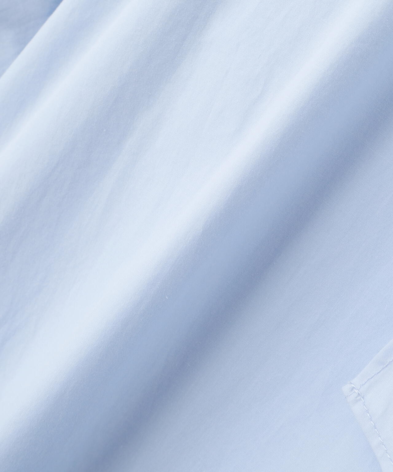 ボウタイ付きブラウス