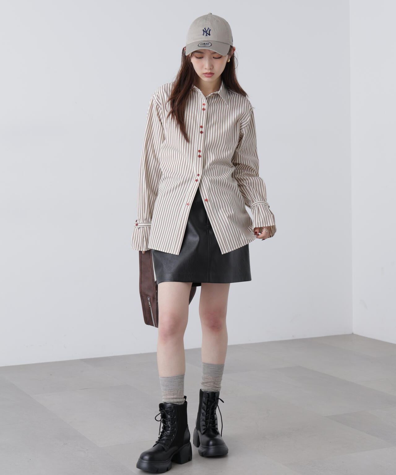 ウエストシェイプレースアップシャツ