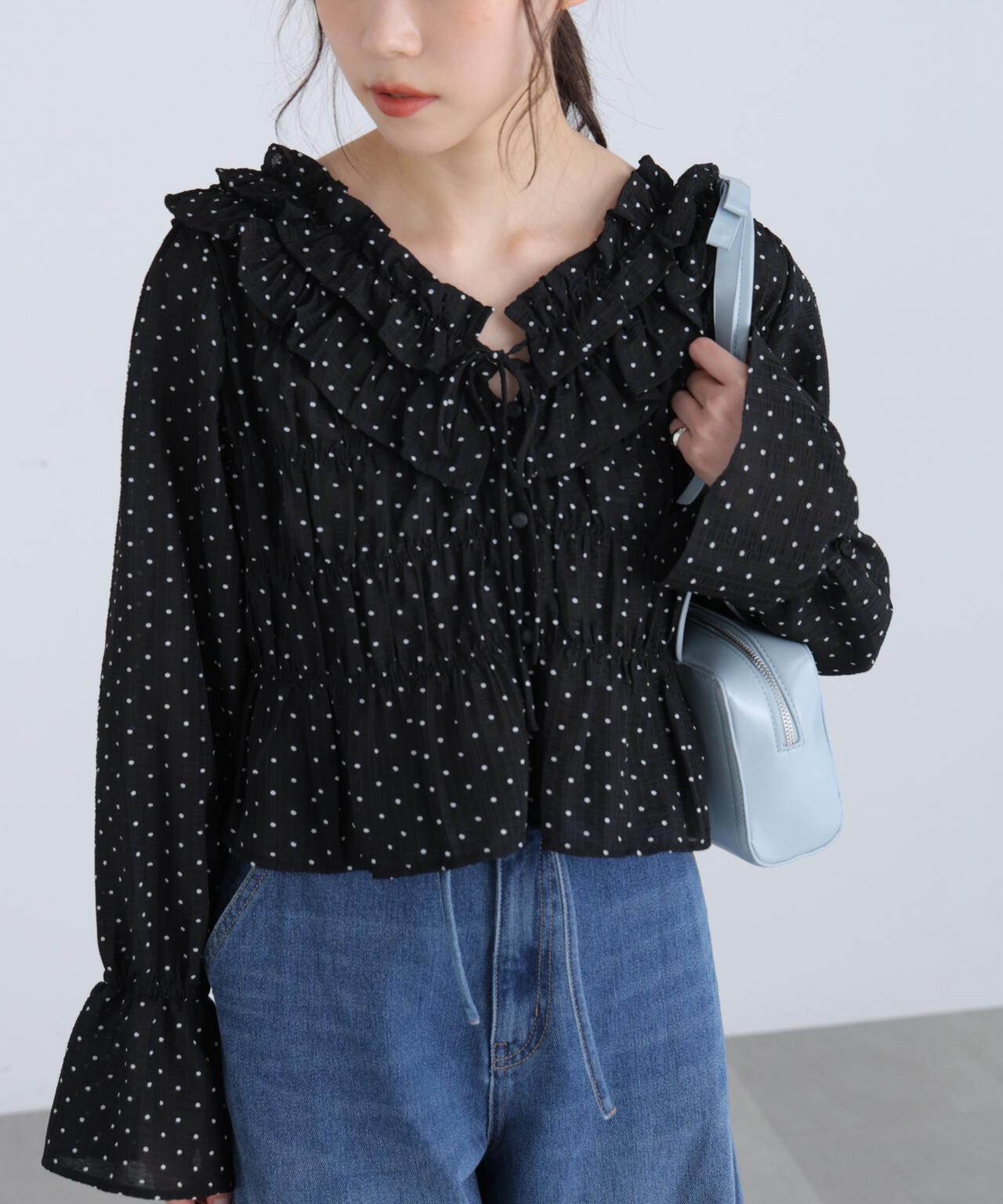 アソート前後2wayフリルブラウス