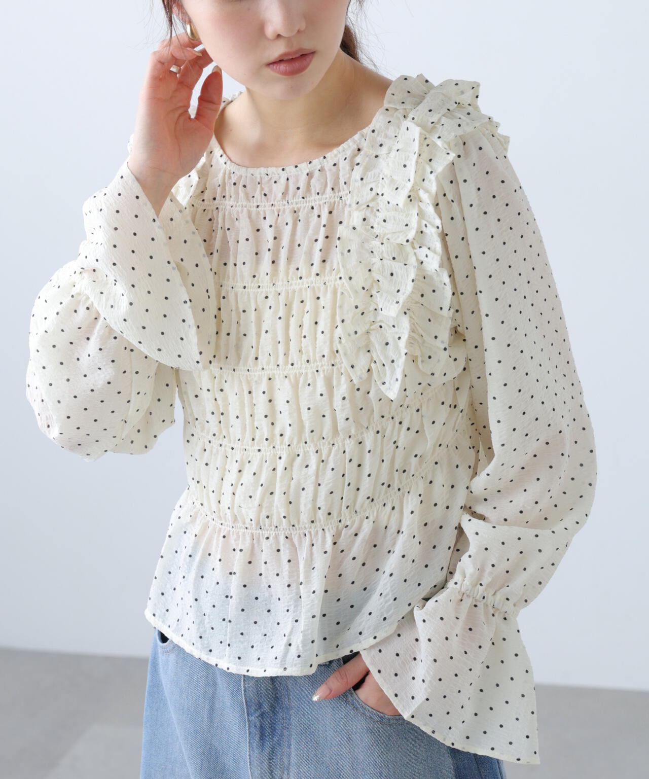 【一部追加生産予約】アソート前後2wayフリルブラウス