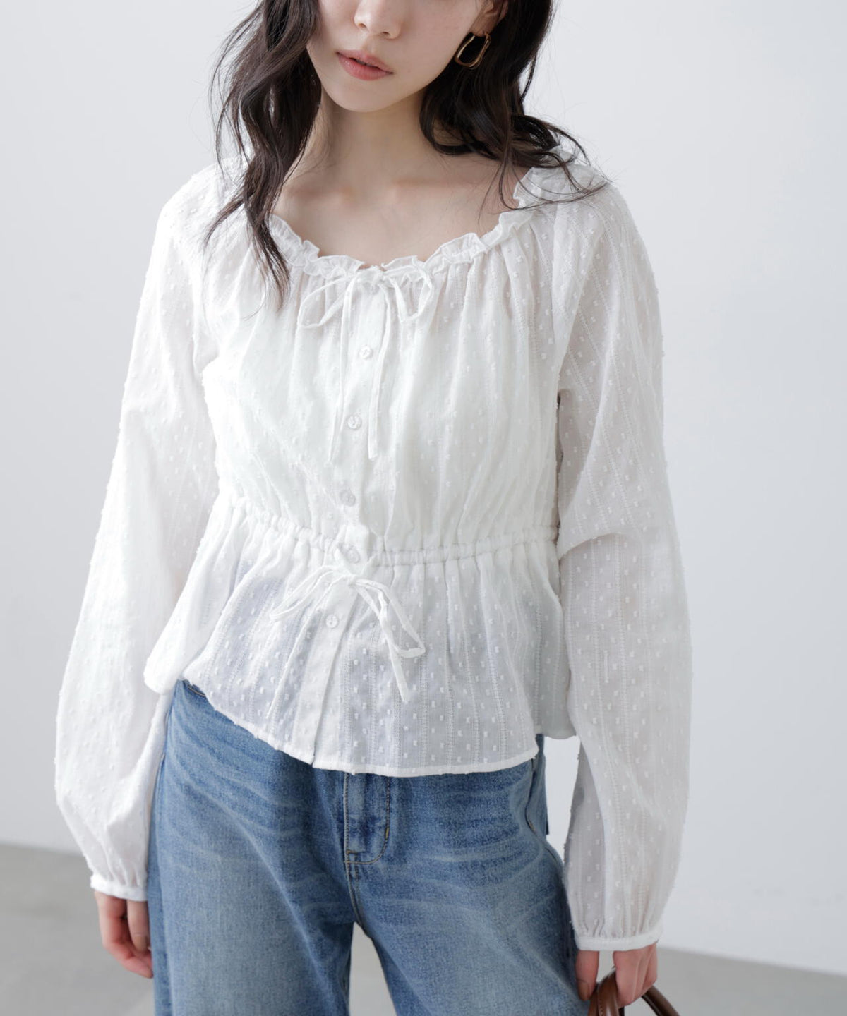 1316110208-030_SUB.jpg?v= 