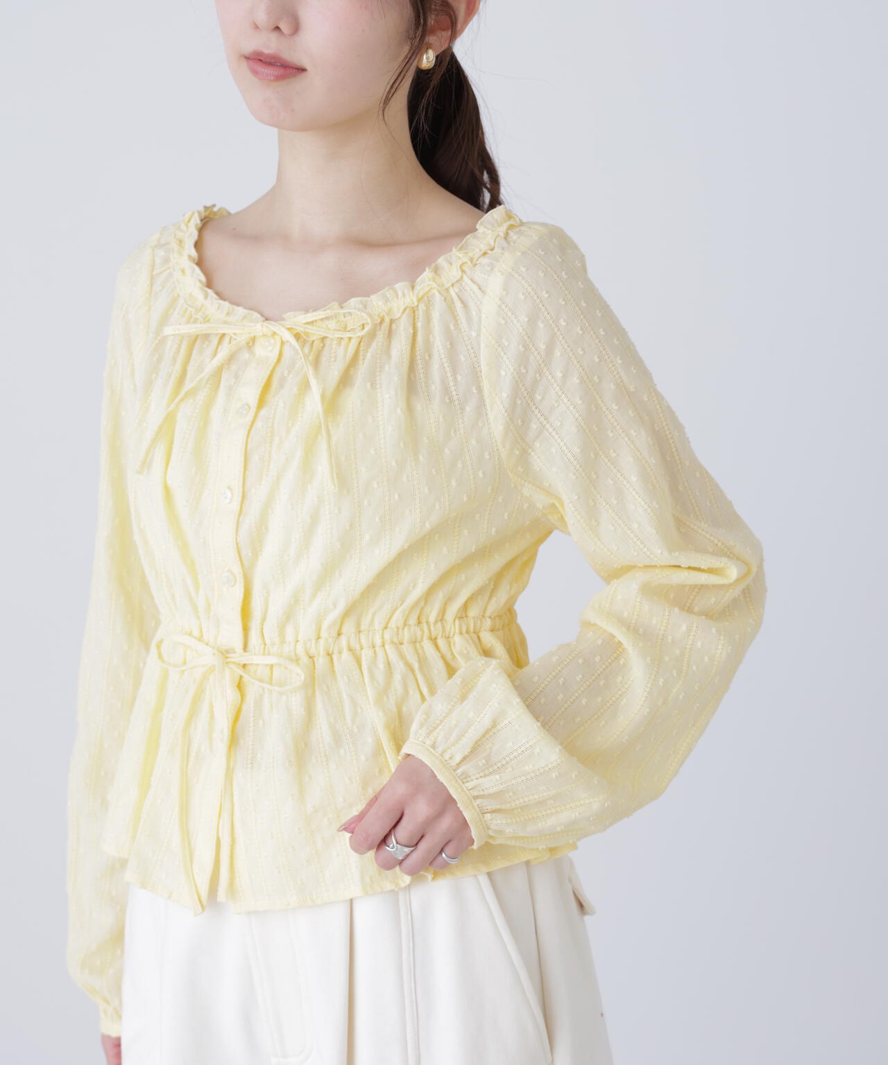 コットンレースペプラムブラウス