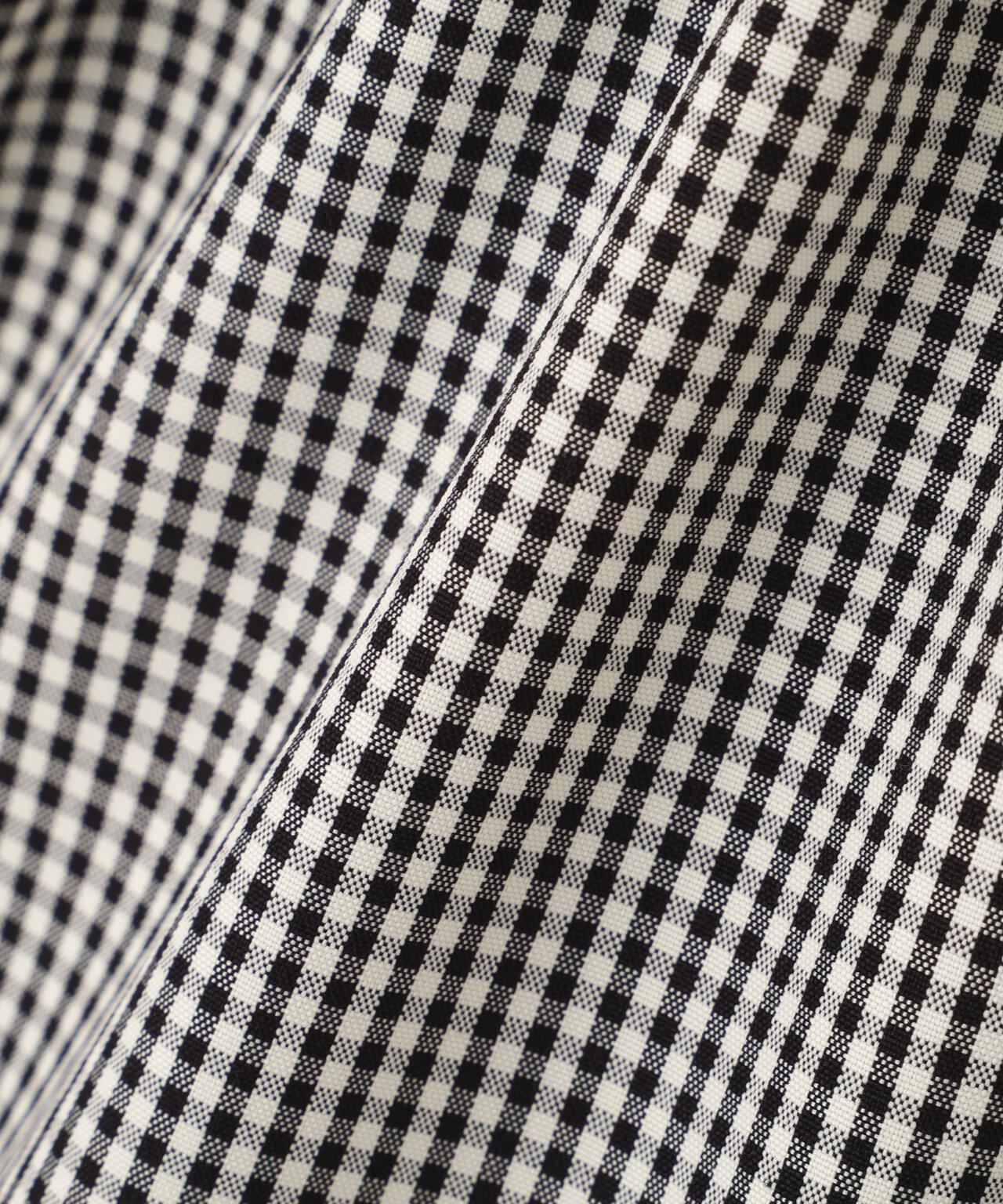 レイヤード風ギンガムチェックペプラムブラウス