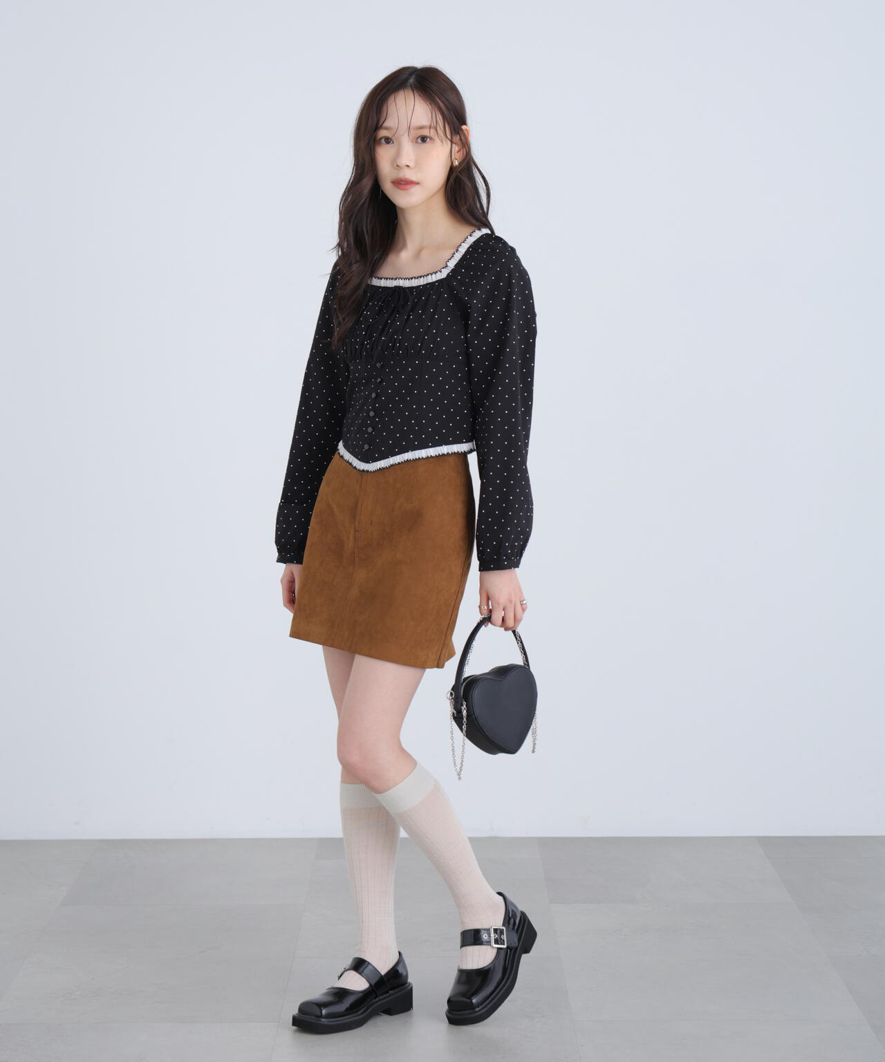 長袖ドット衿フリルブラウス | FREE'S MART（フリーズマート