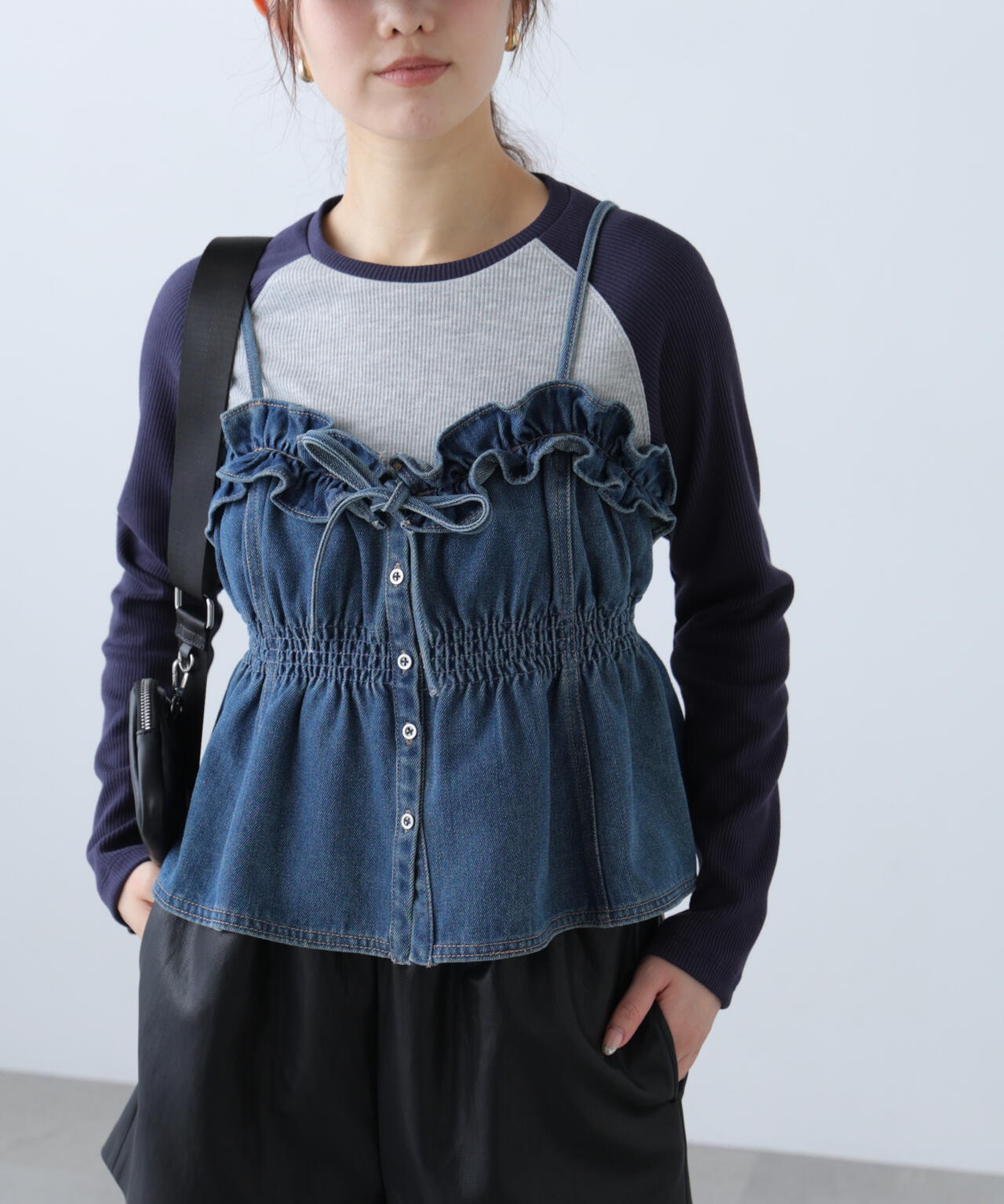 フリルデニムビスチェ