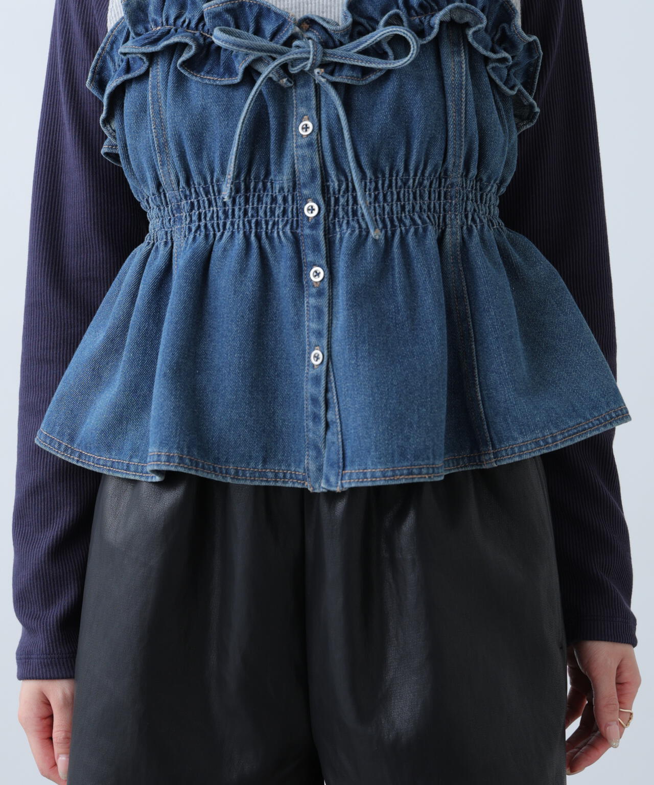 フリルデニムビスチェ