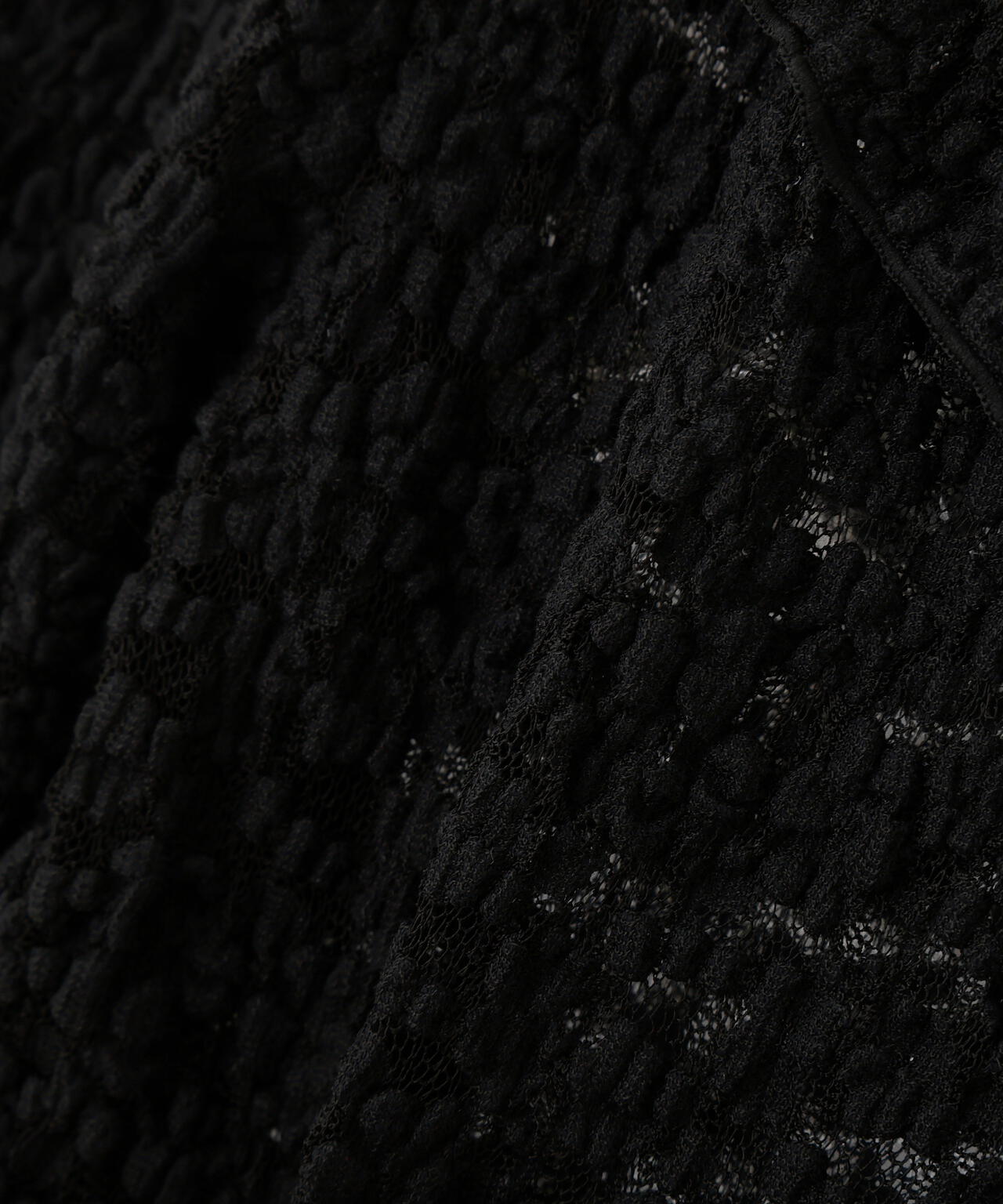 前開きレースブラウス