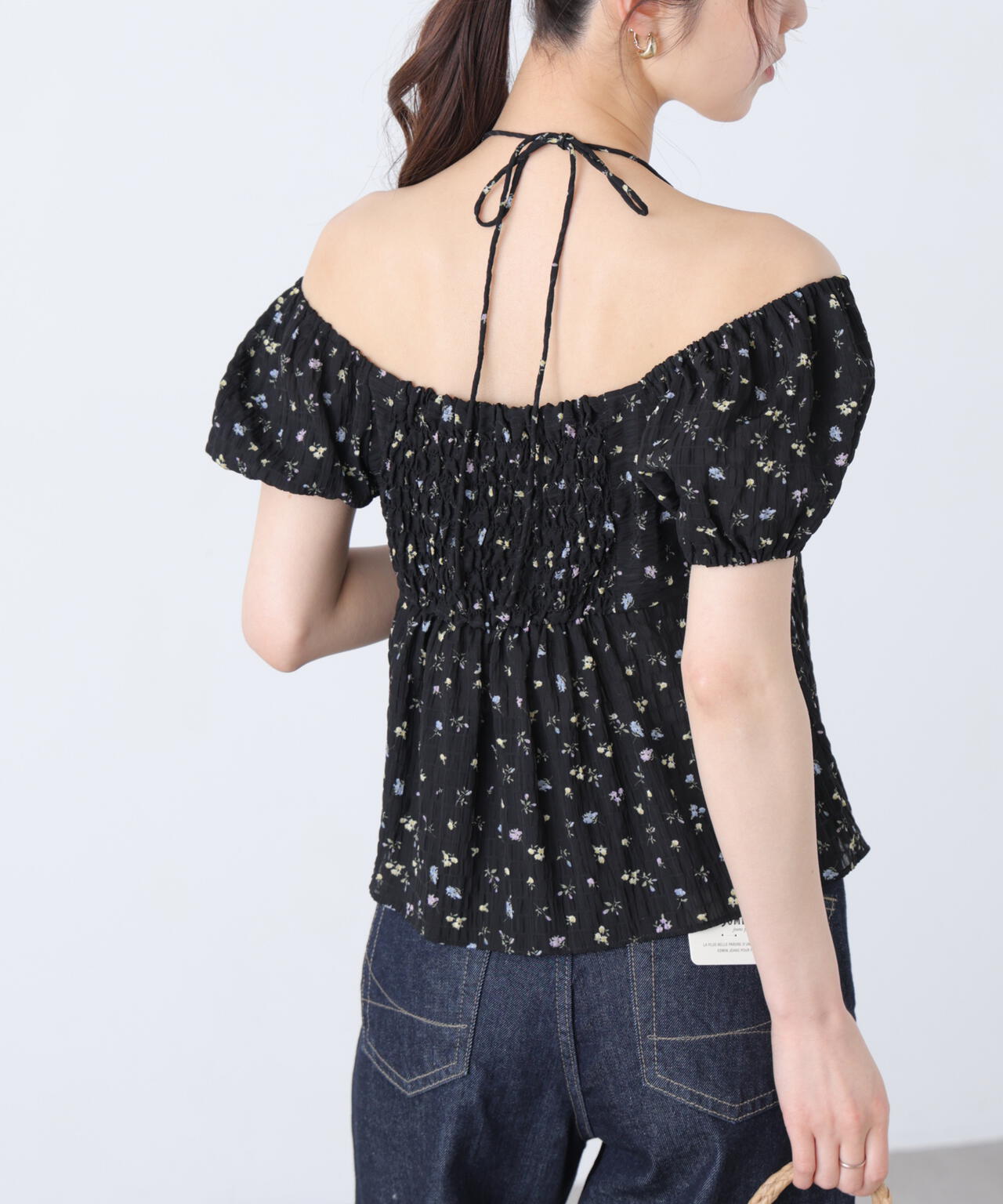 フラワー2wayラッフルブラウス