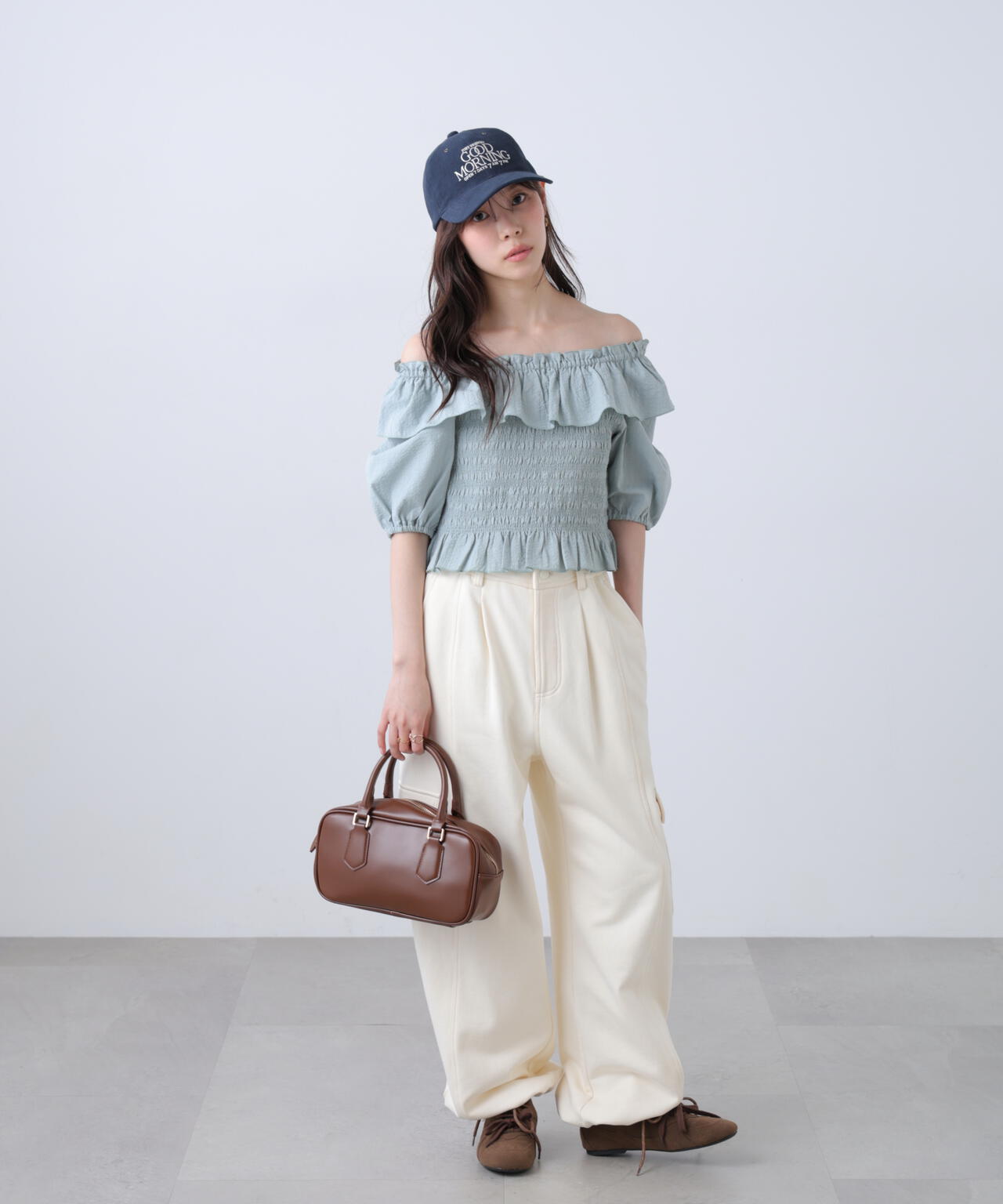 【ゆきこ】FRAY I.D 2WAYオフショルペプラムブラウス 新作！オフショルペプラムブラウス | FRAY I.D | ショップブログ