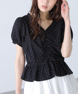 162cm 着用サイズ：FR