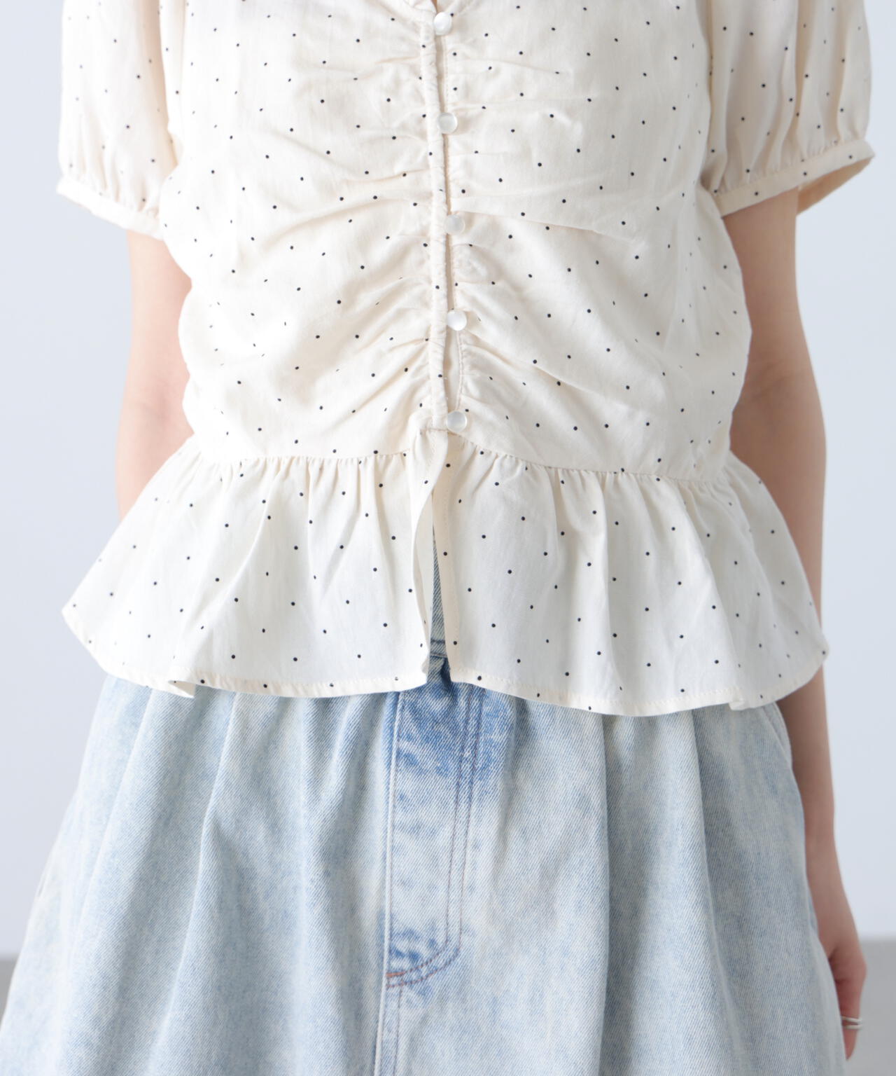 162cm 着用サイズ：FR