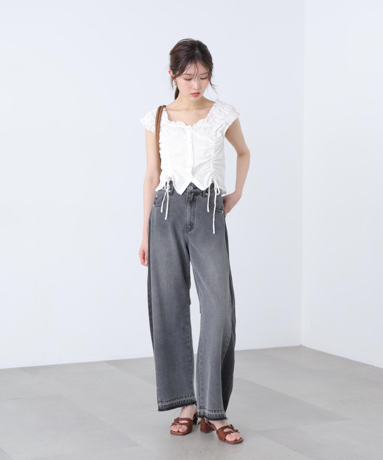 162cm 着用サイズ：FR