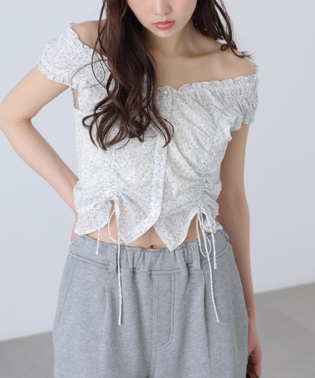 162cm 着用サイズ：FR