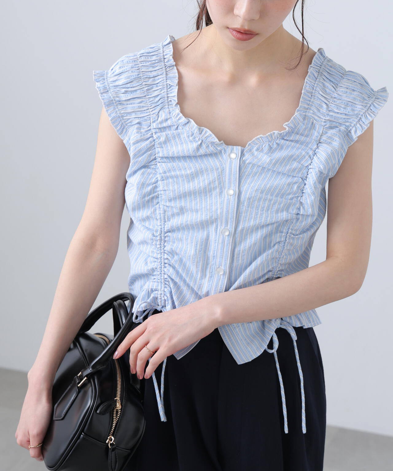 164cm 着用サイズ：FR