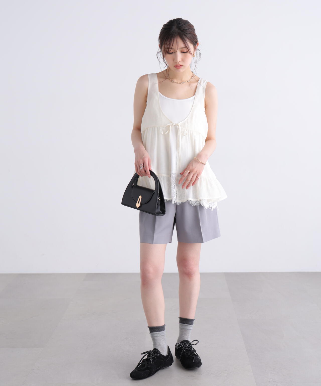 162cm 着用サイズ：FR