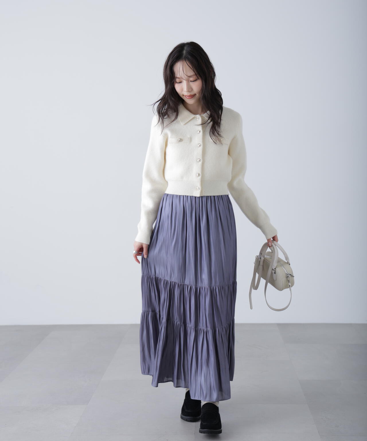 シャイニーティアードスカート