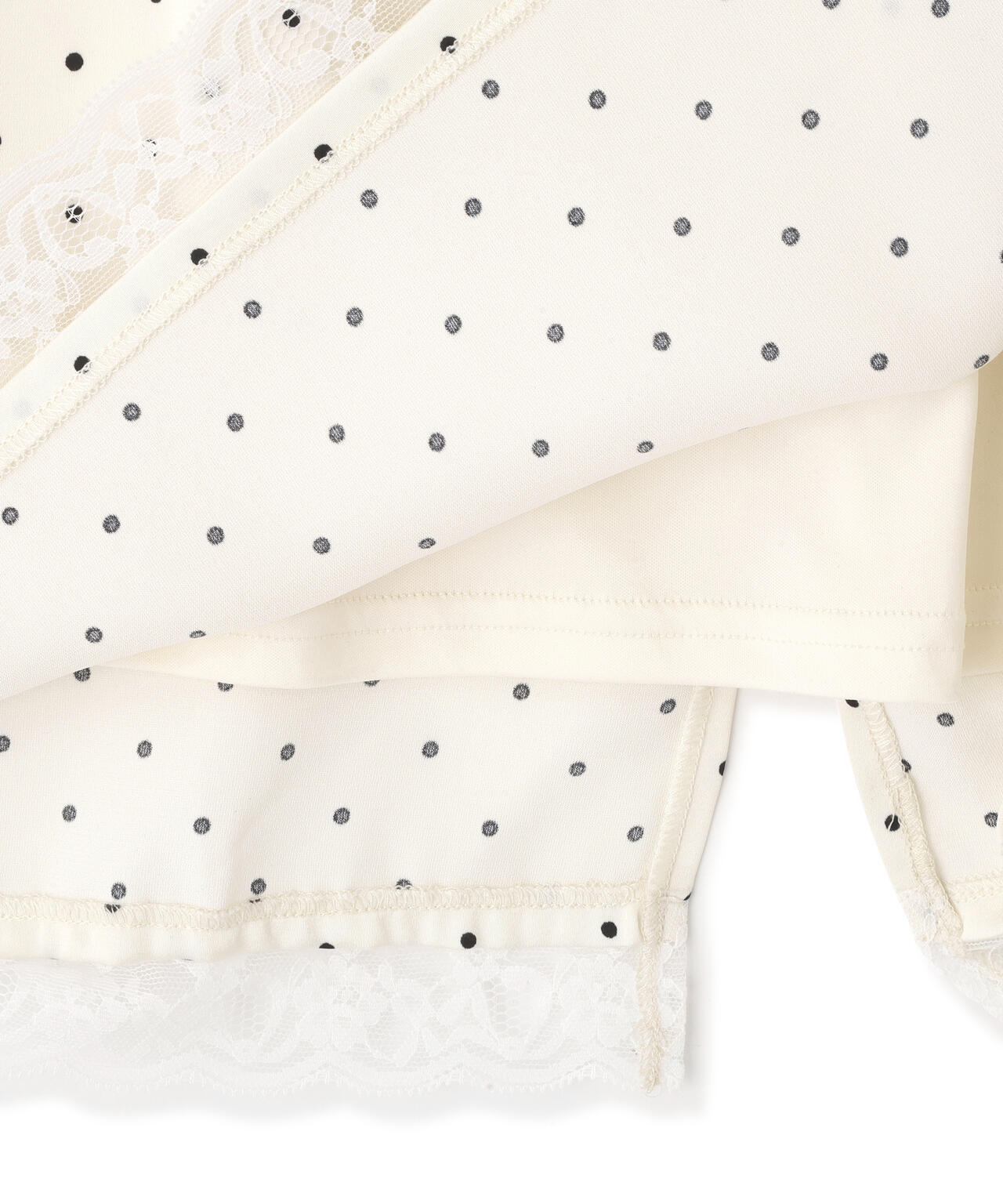 レーストリムサテンミディスカート