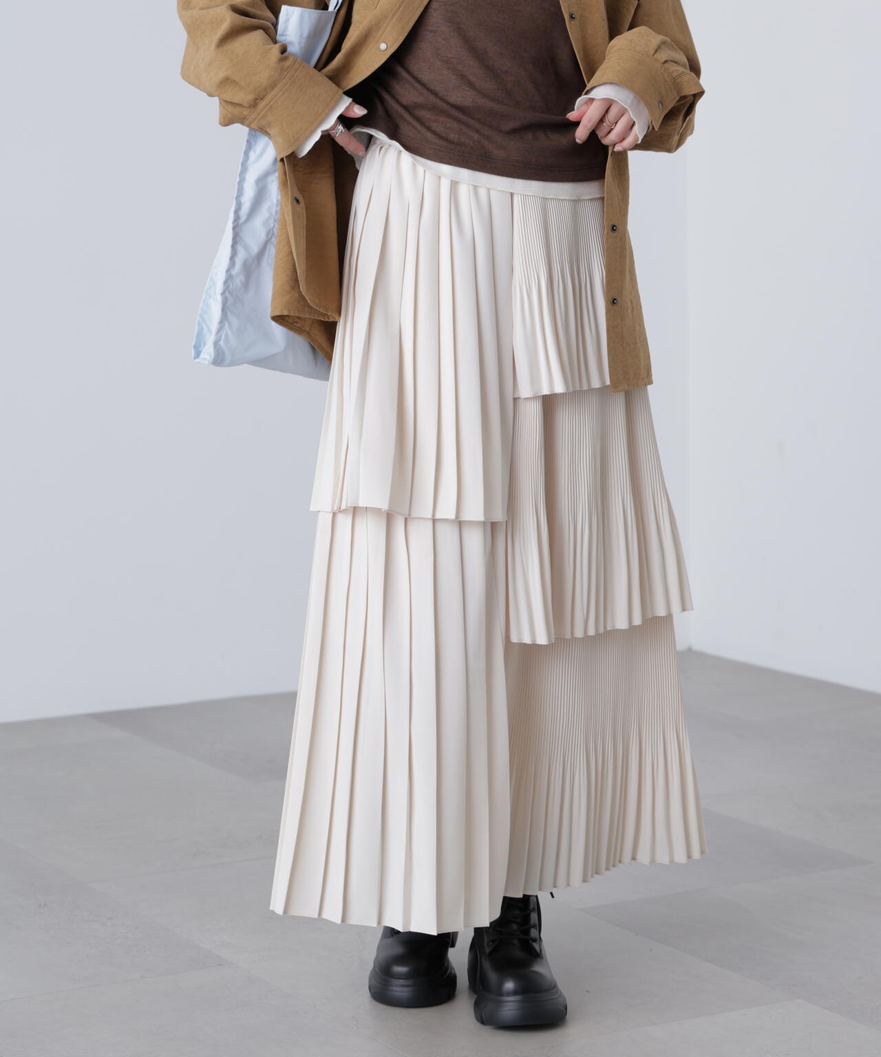 ランダムプリーツティアードスカート