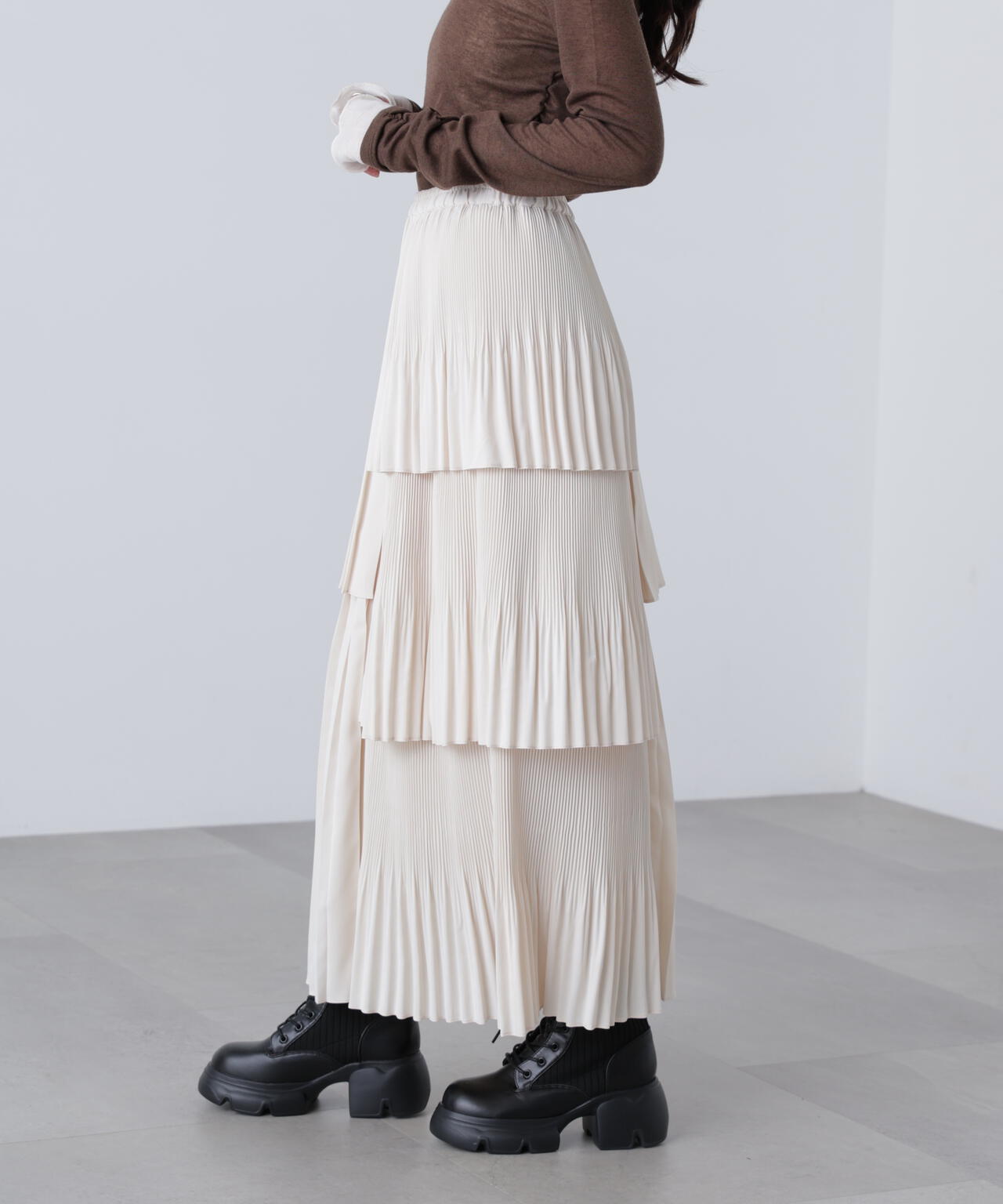 ランダムプリーツティアードスカート