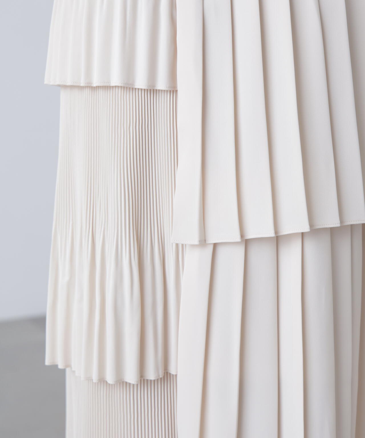 ランダムプリーツティアードスカート