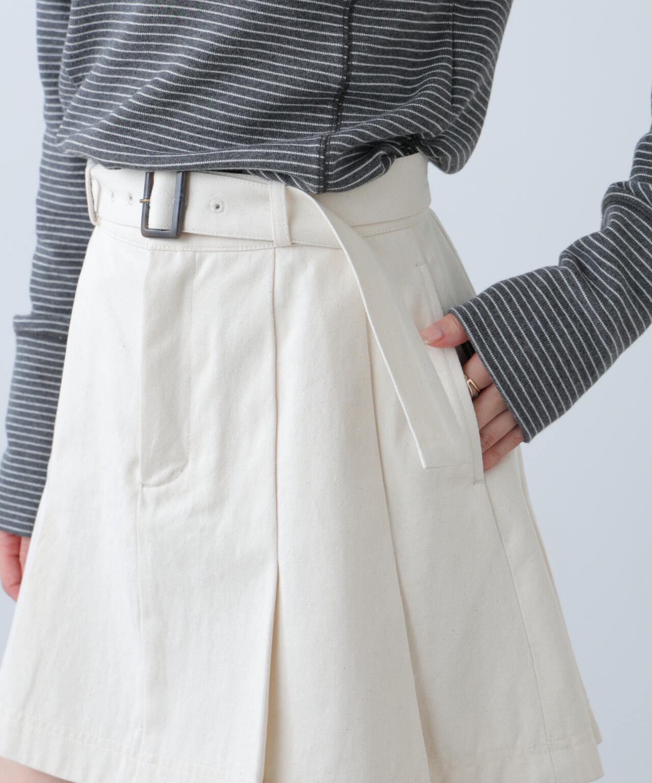 セットアップ対応〉ベルト付きプリーツミニスカート | FREE'S MART