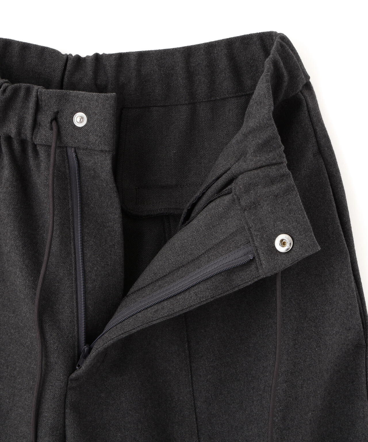 バルーンパンツ