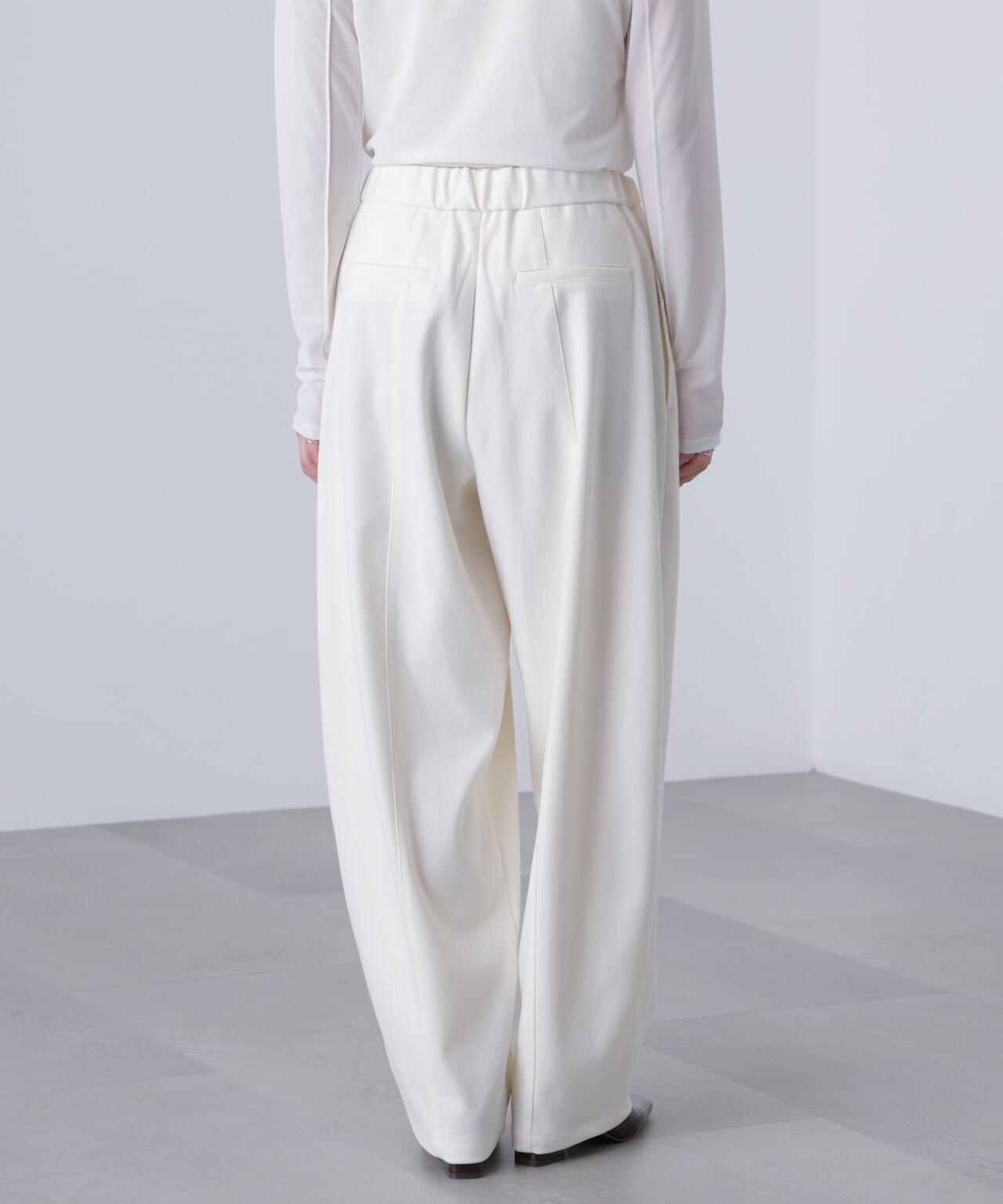 バルーンパンツ