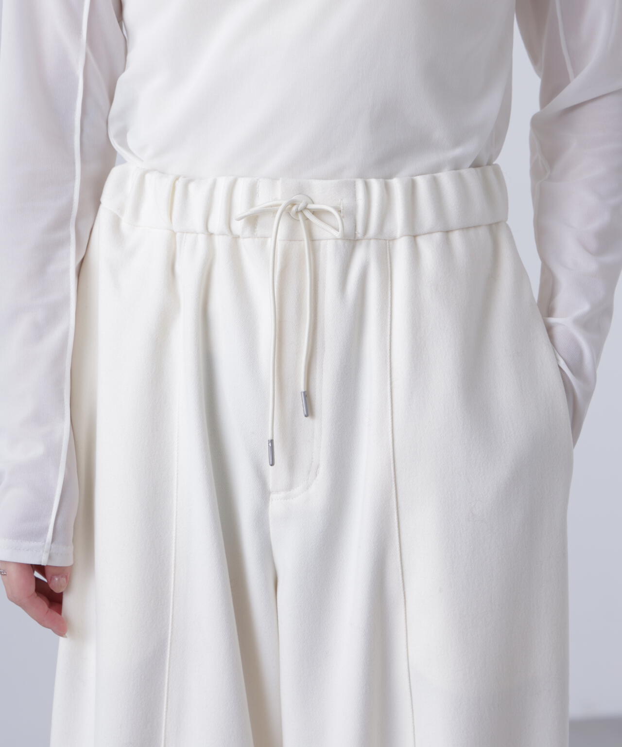 バルーンパンツ