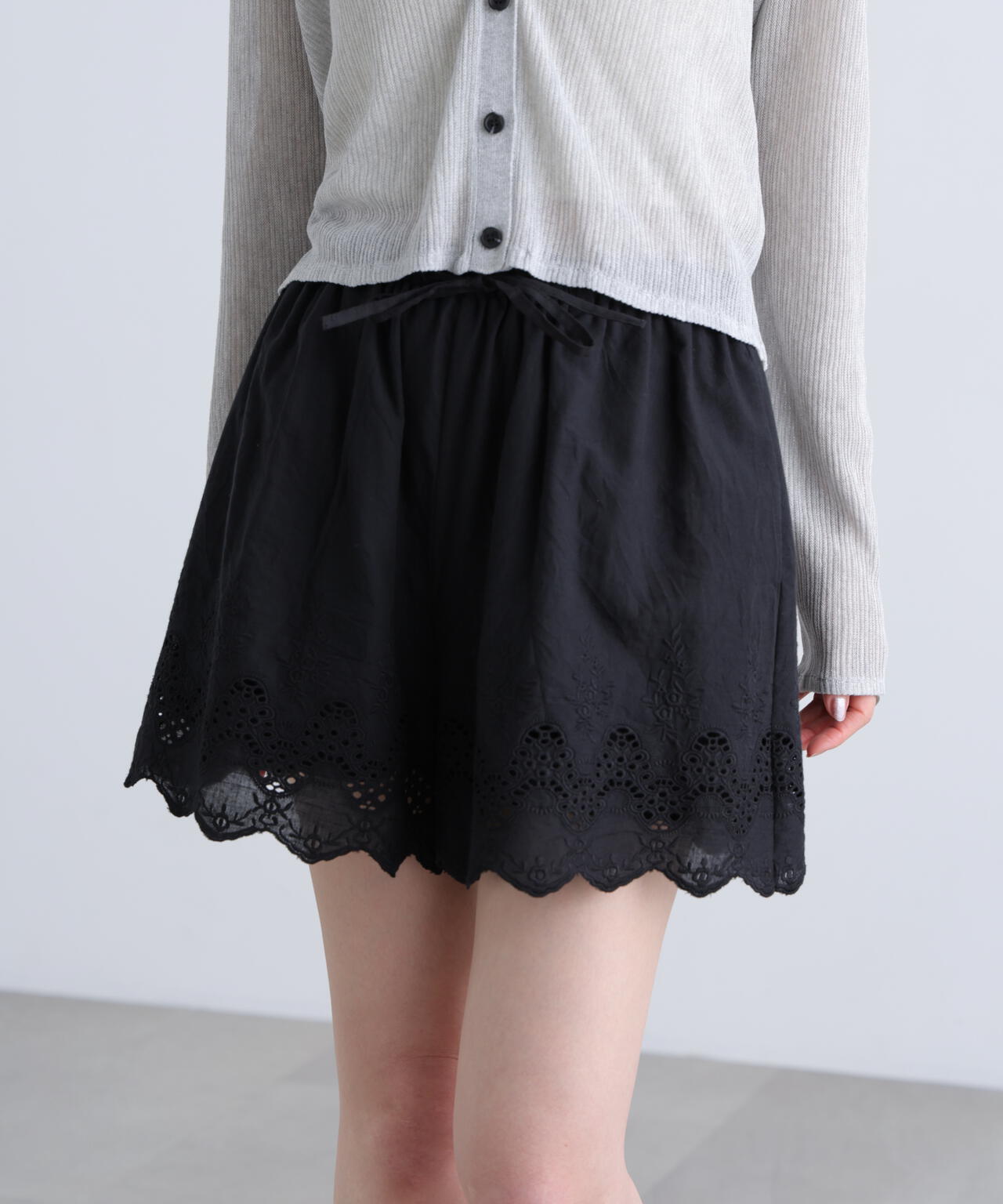 162cm 着用サイズ：FR