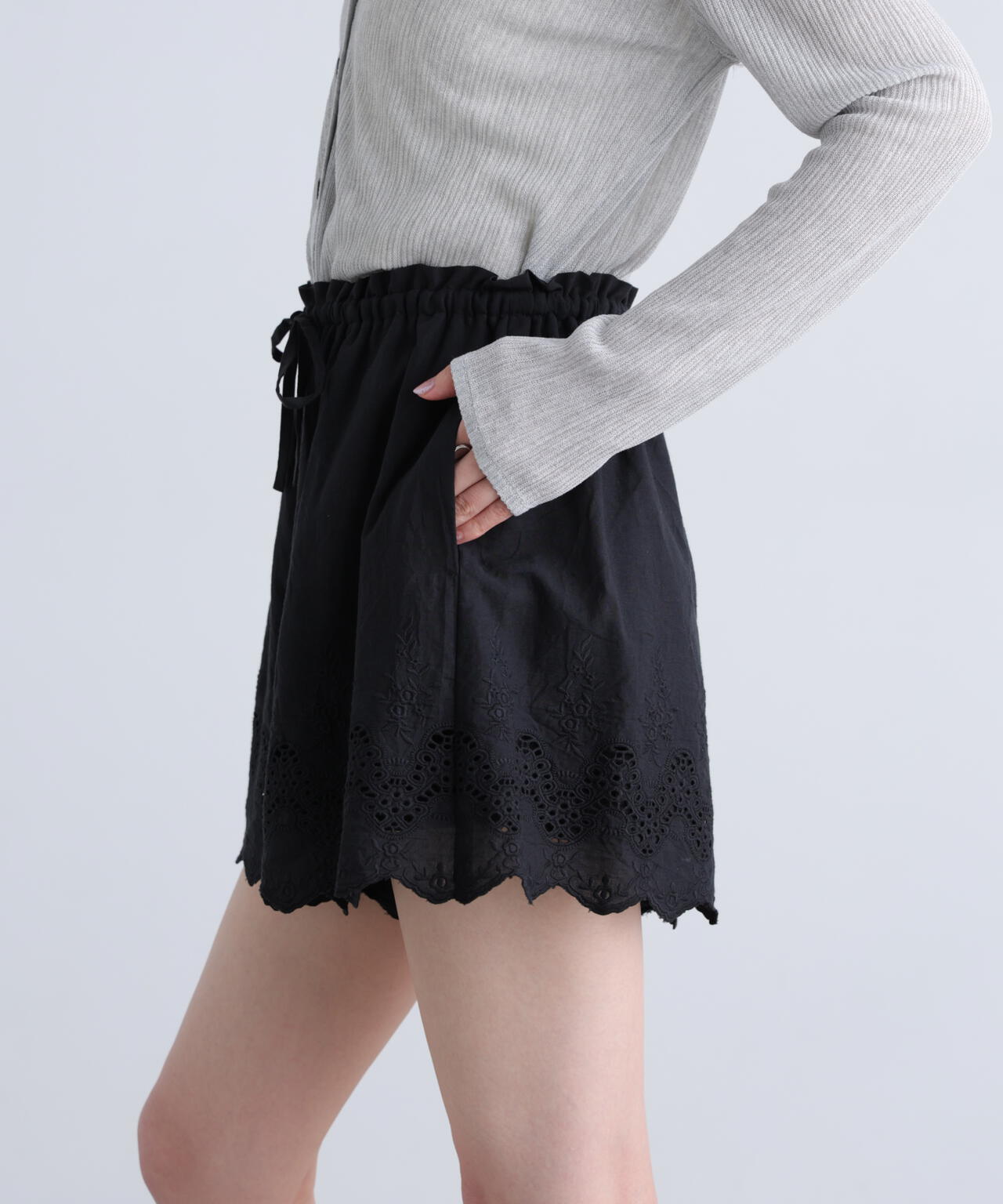 162cm 着用サイズ：FR