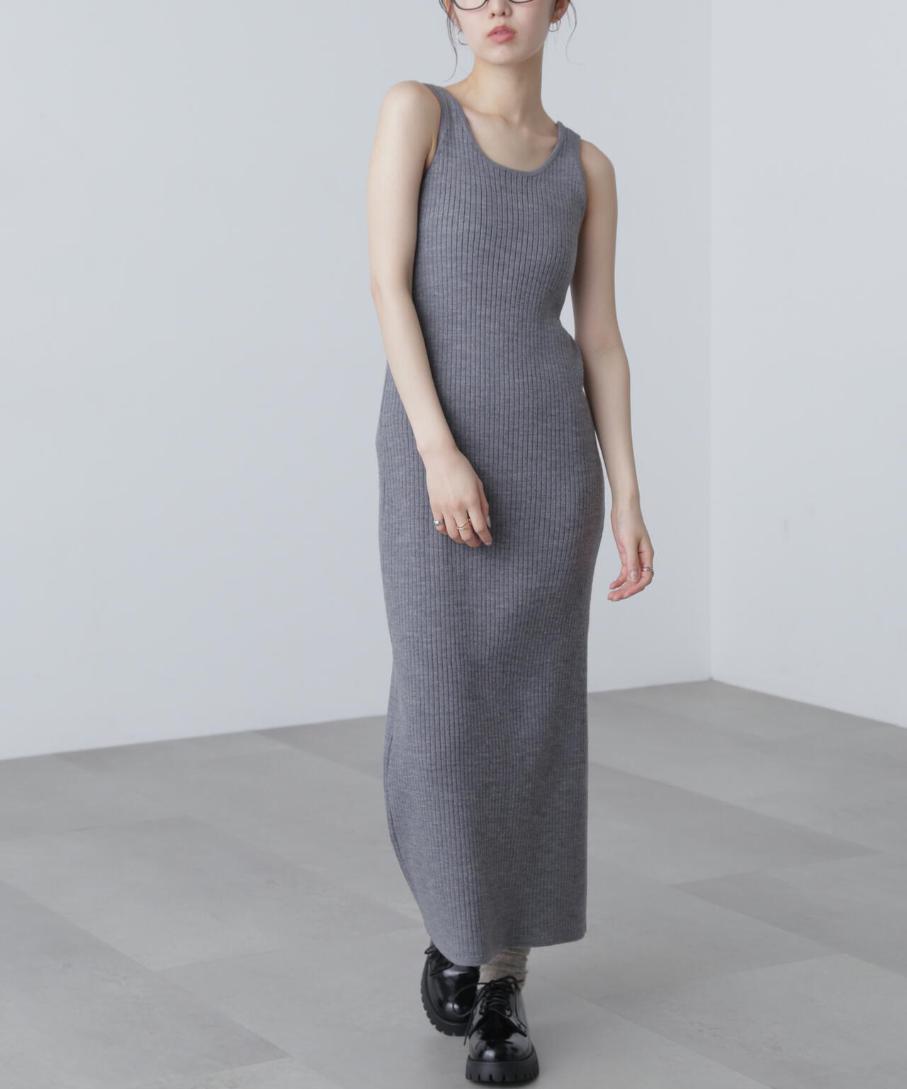 ドロストリブニットセットアップ