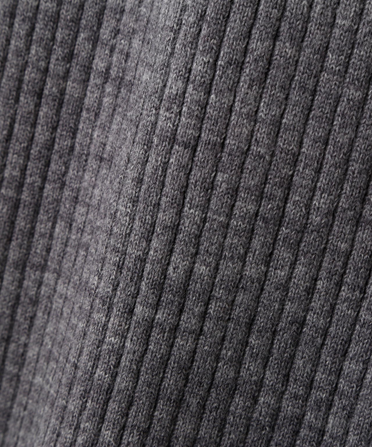 ドロストリブニットセットアップ