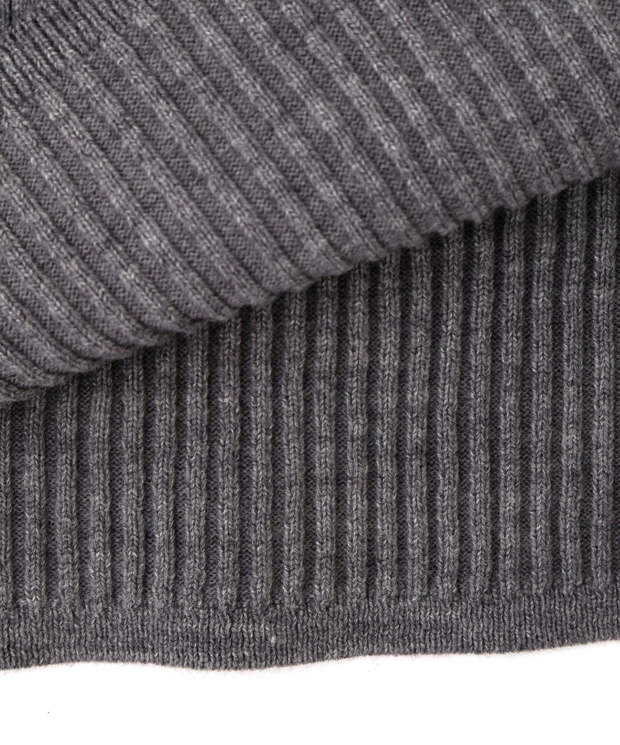 ドロストリブニットセットアップ