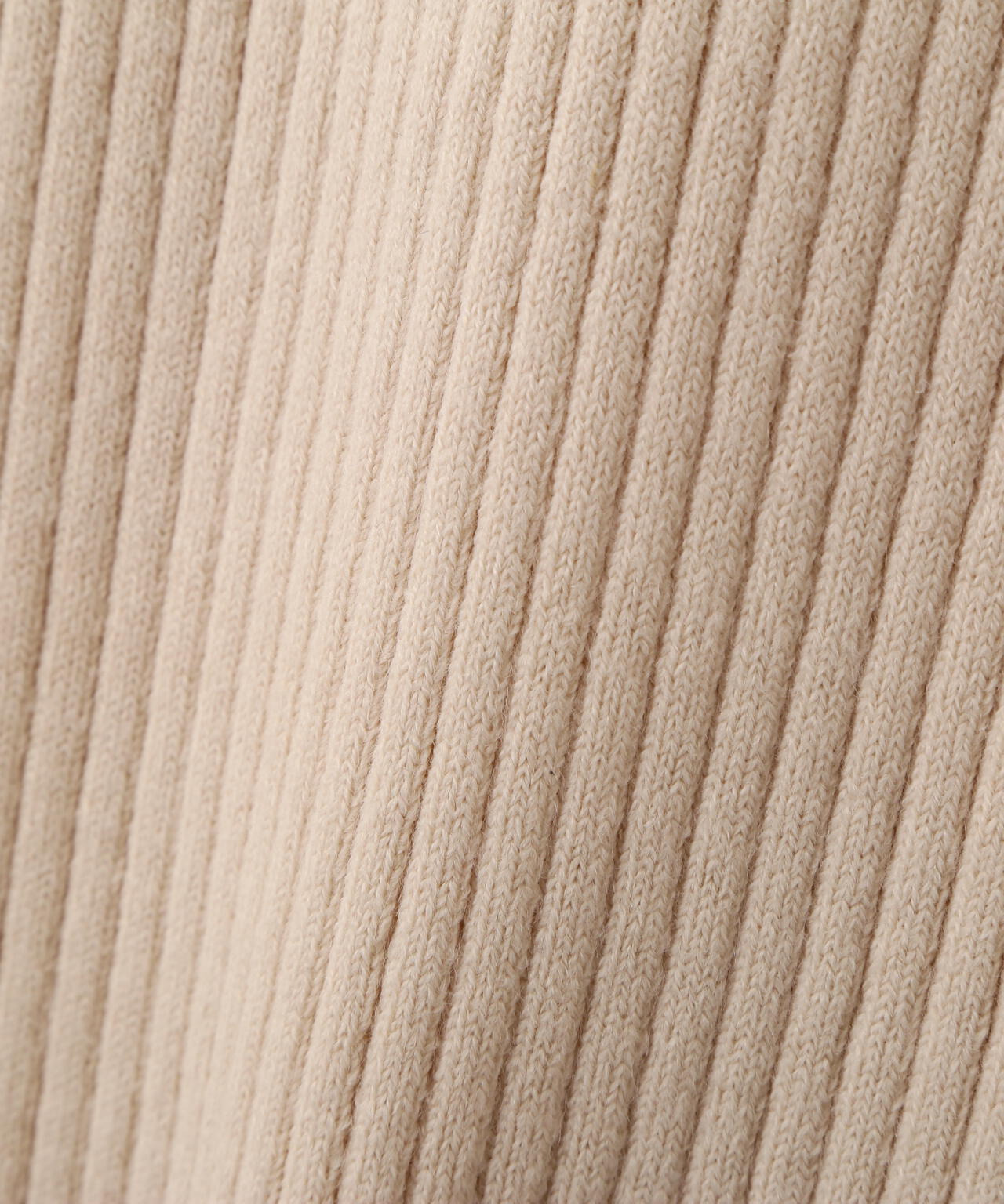 ドロストリブニットセットアップ