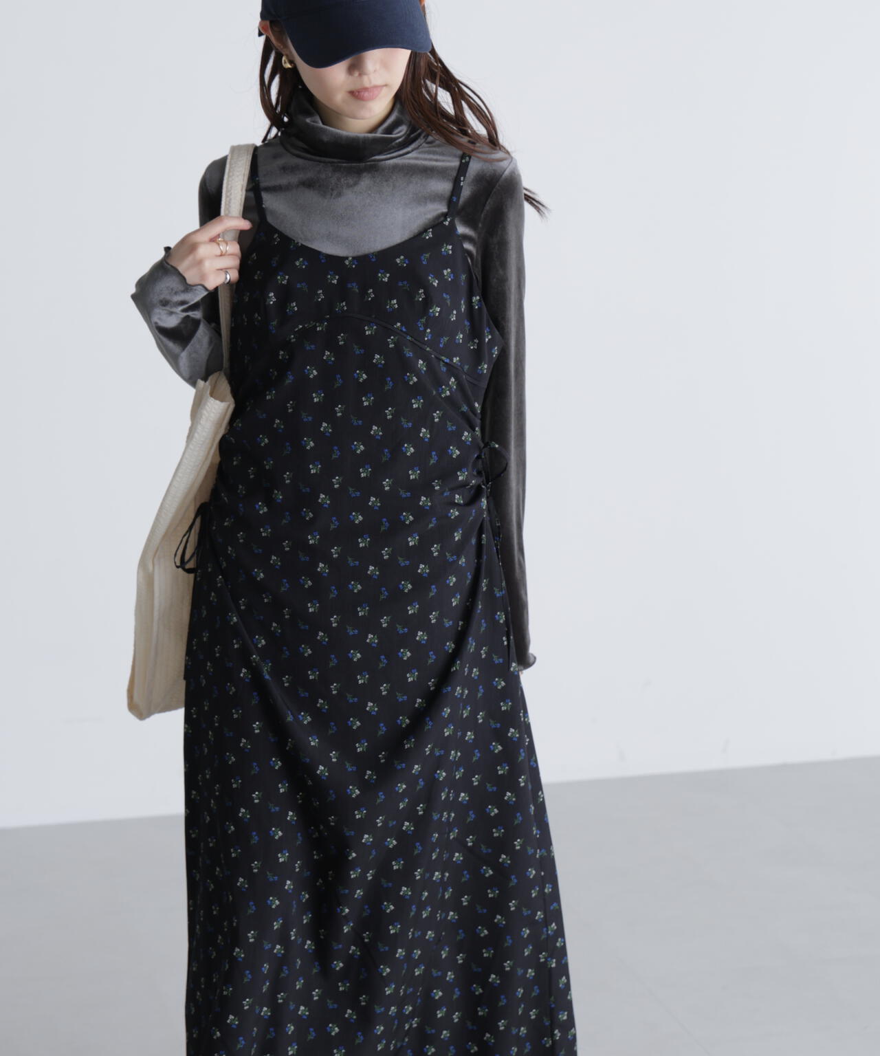 小花柄ドロストキャミワンピース