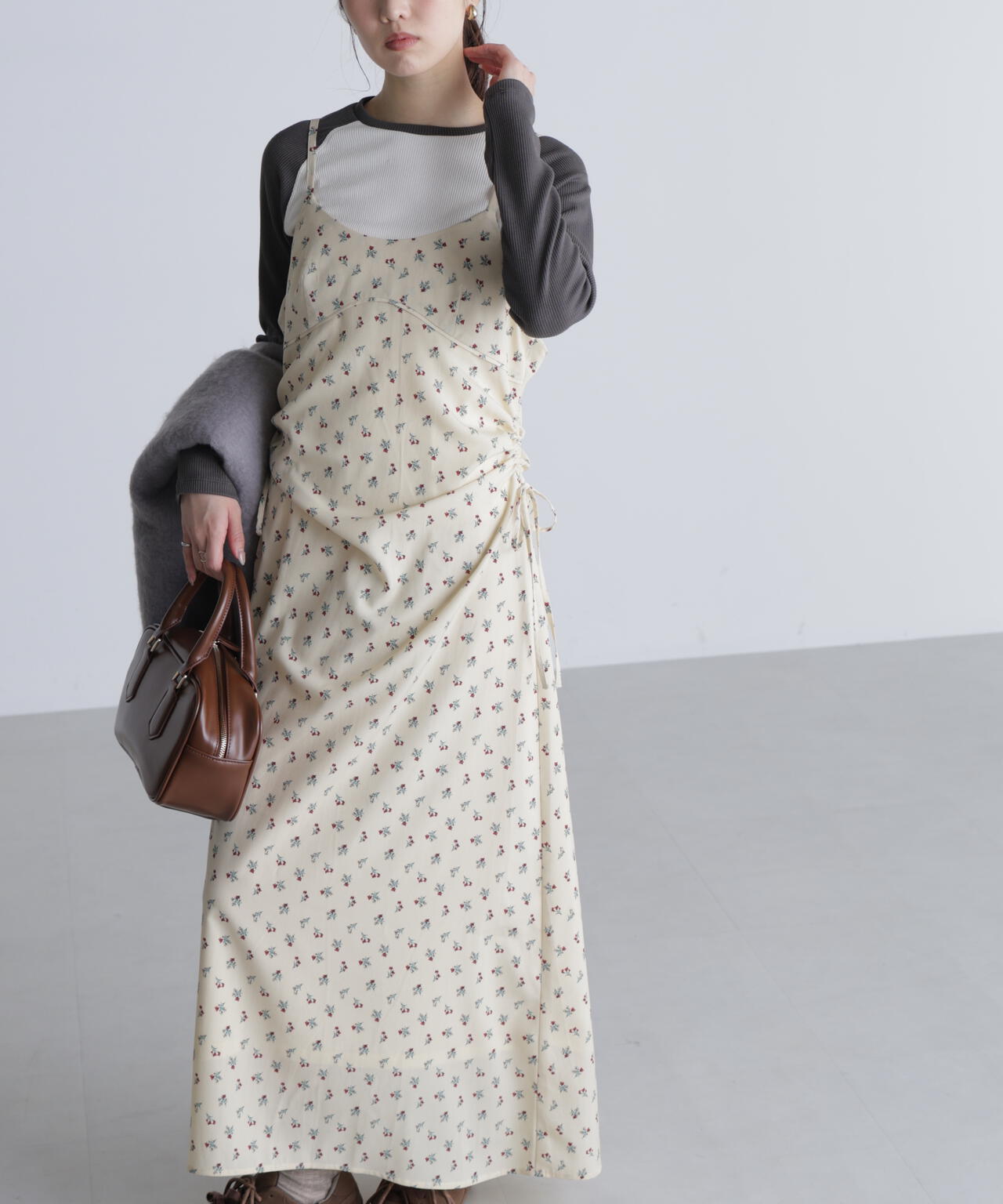 小花柄ドロストキャミワンピース