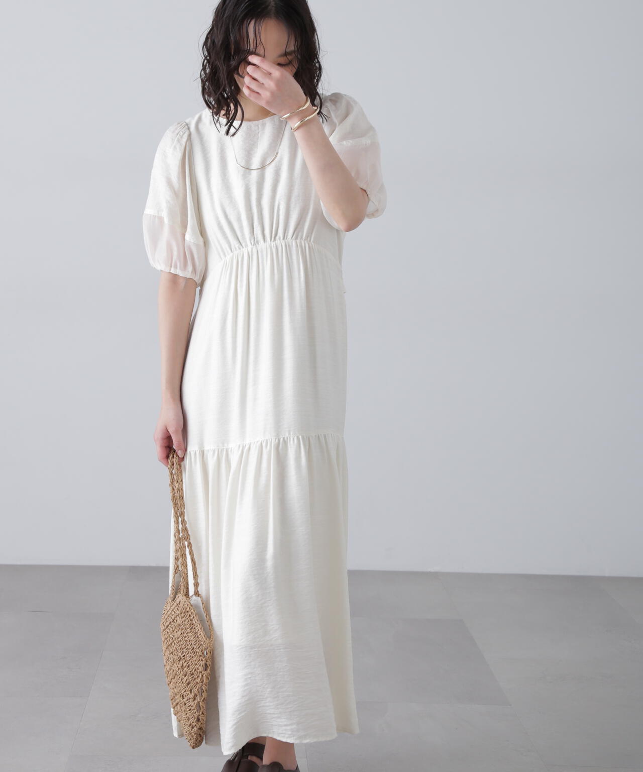 ランタンスリーブバックリボンワンピース