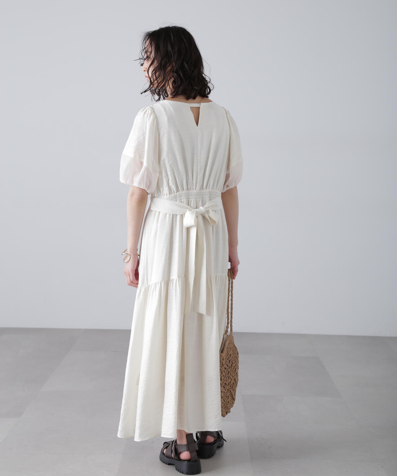 ランタンスリーブバックリボンワンピース