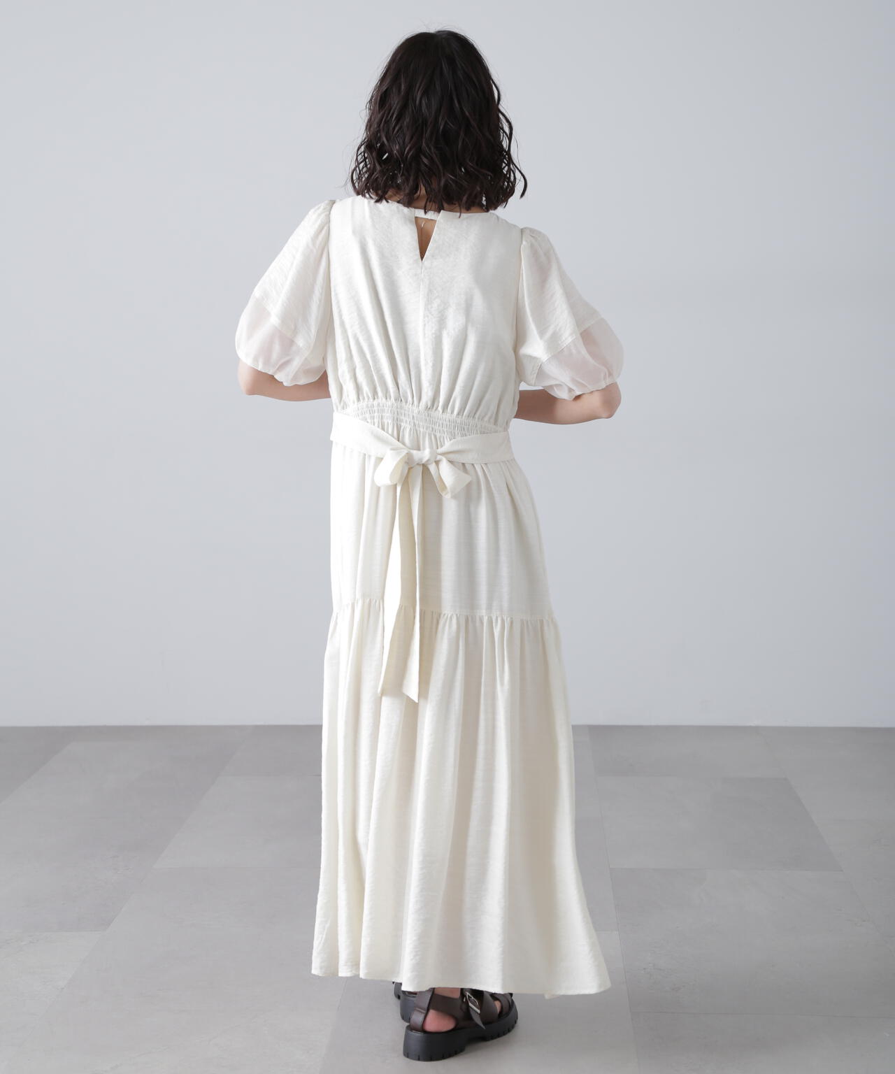 ランタンスリーブバックリボンワンピース