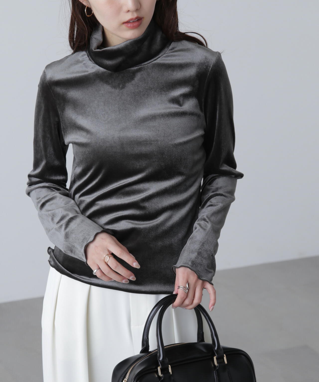 ま*こ様 プリーツプリーズ　セミタートル SUEDE LIKE PLEATS BOTTOM – isseymiyake.com