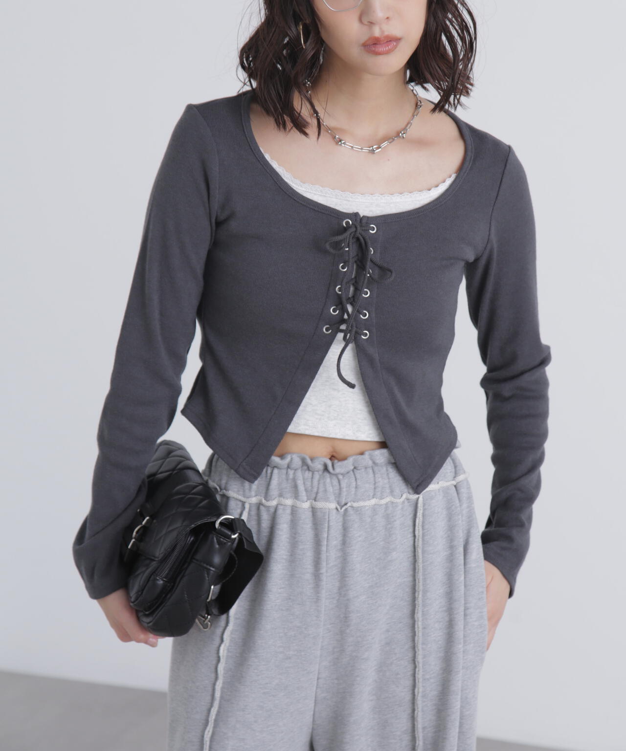 レースアップレイヤード長袖カットソー