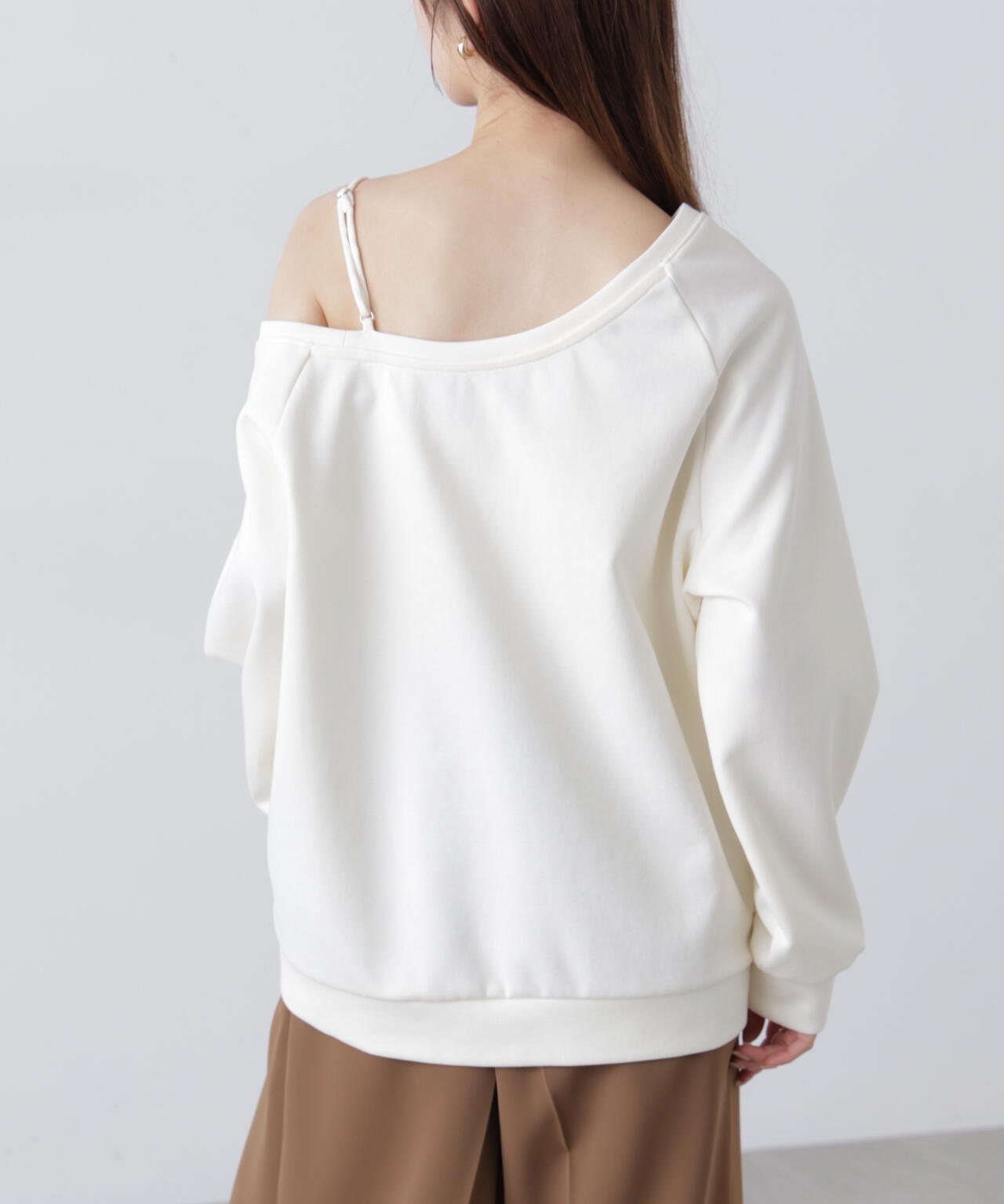 ワンショルロゴプリントスウェット