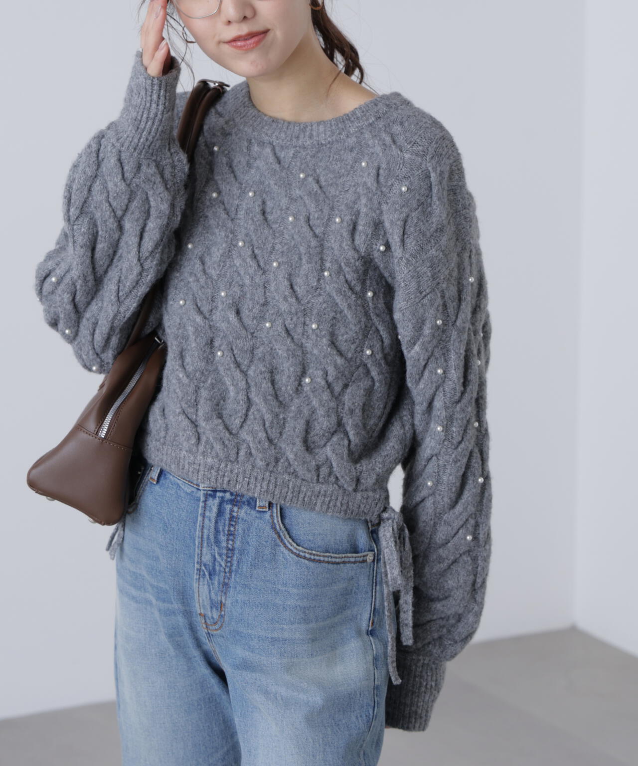 【レッド 追加生産予約】ウエストゴムパールミックスケーブルドロストニット