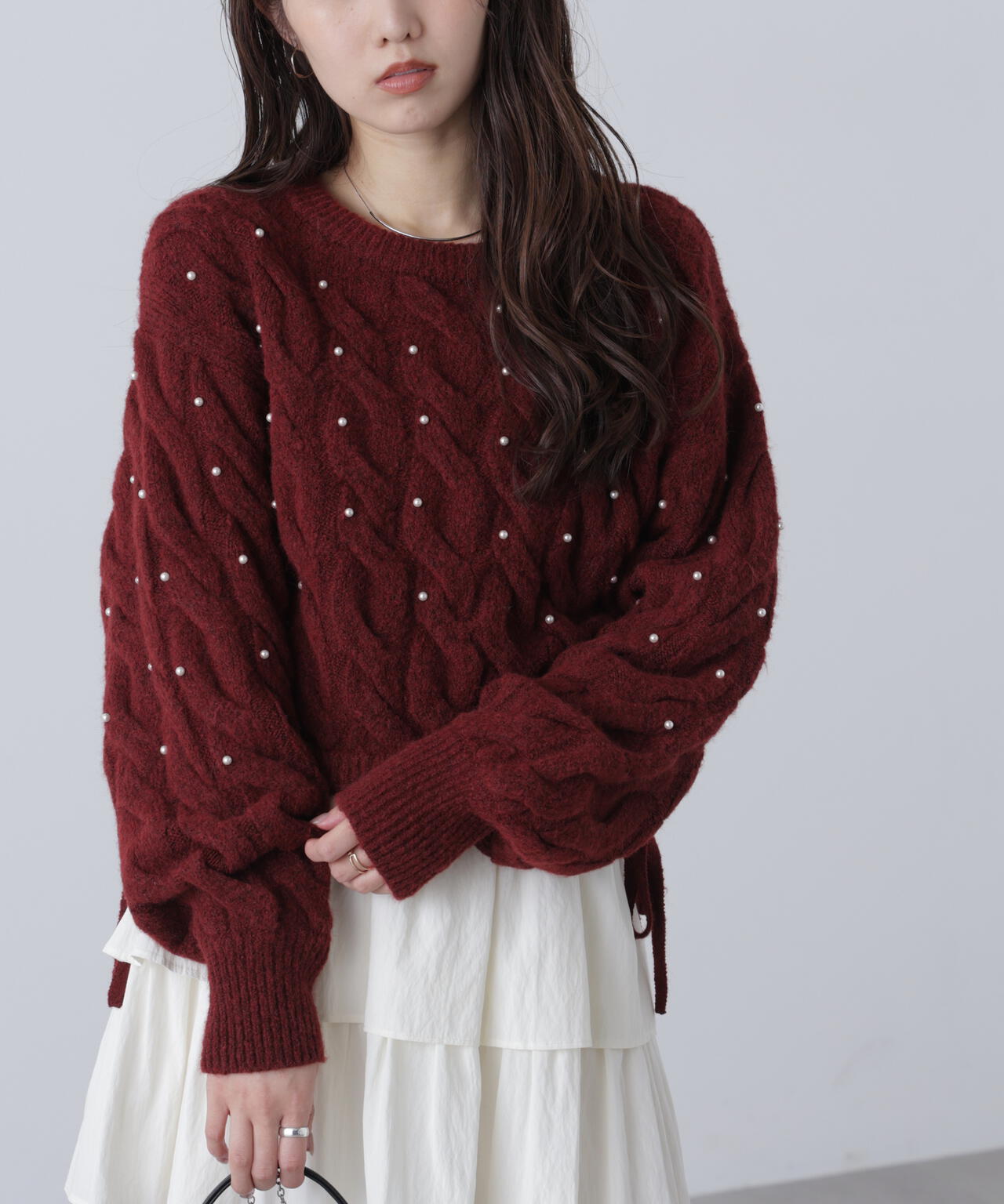 【レッド 追加生産予約】ウエストゴムパールミックスケーブルドロストニット